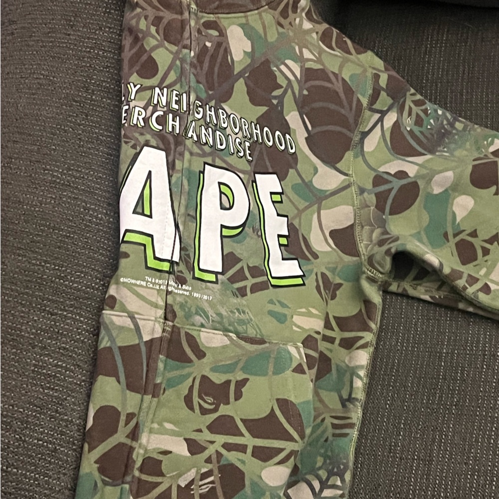 BAPE (Bathing Ape) zip up hoodie